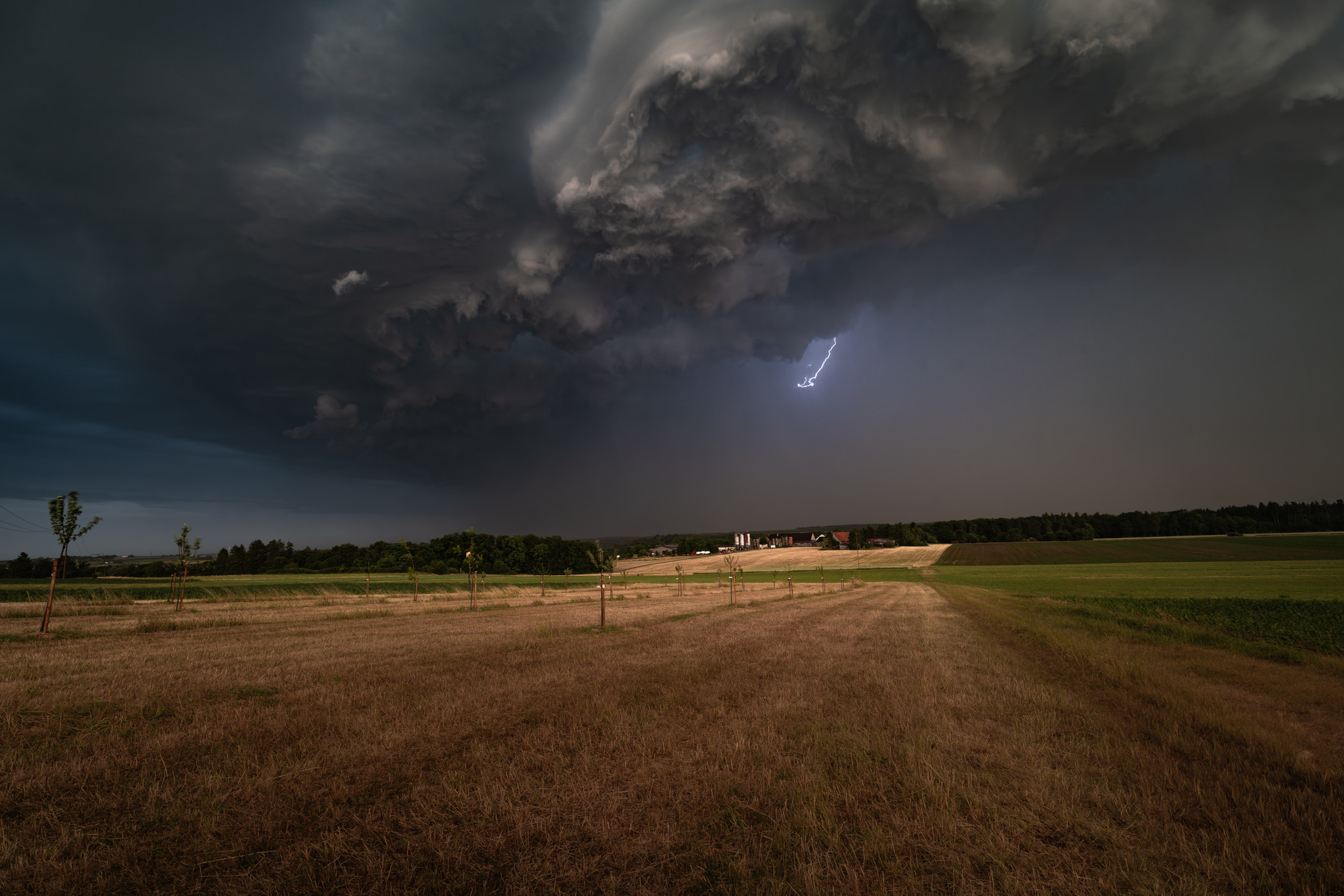 Streuobstwiese Bolheim Streuobstwiese Bolheim bei Gewitter
