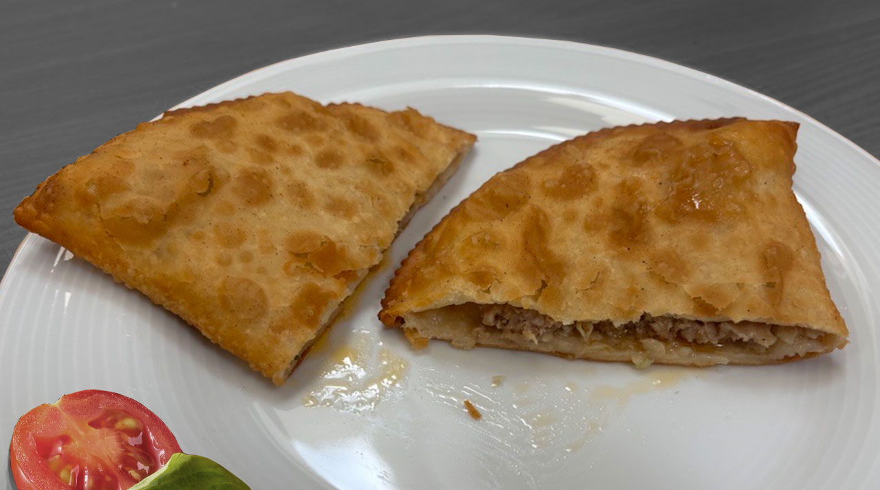 Submerged frying of Chebureki