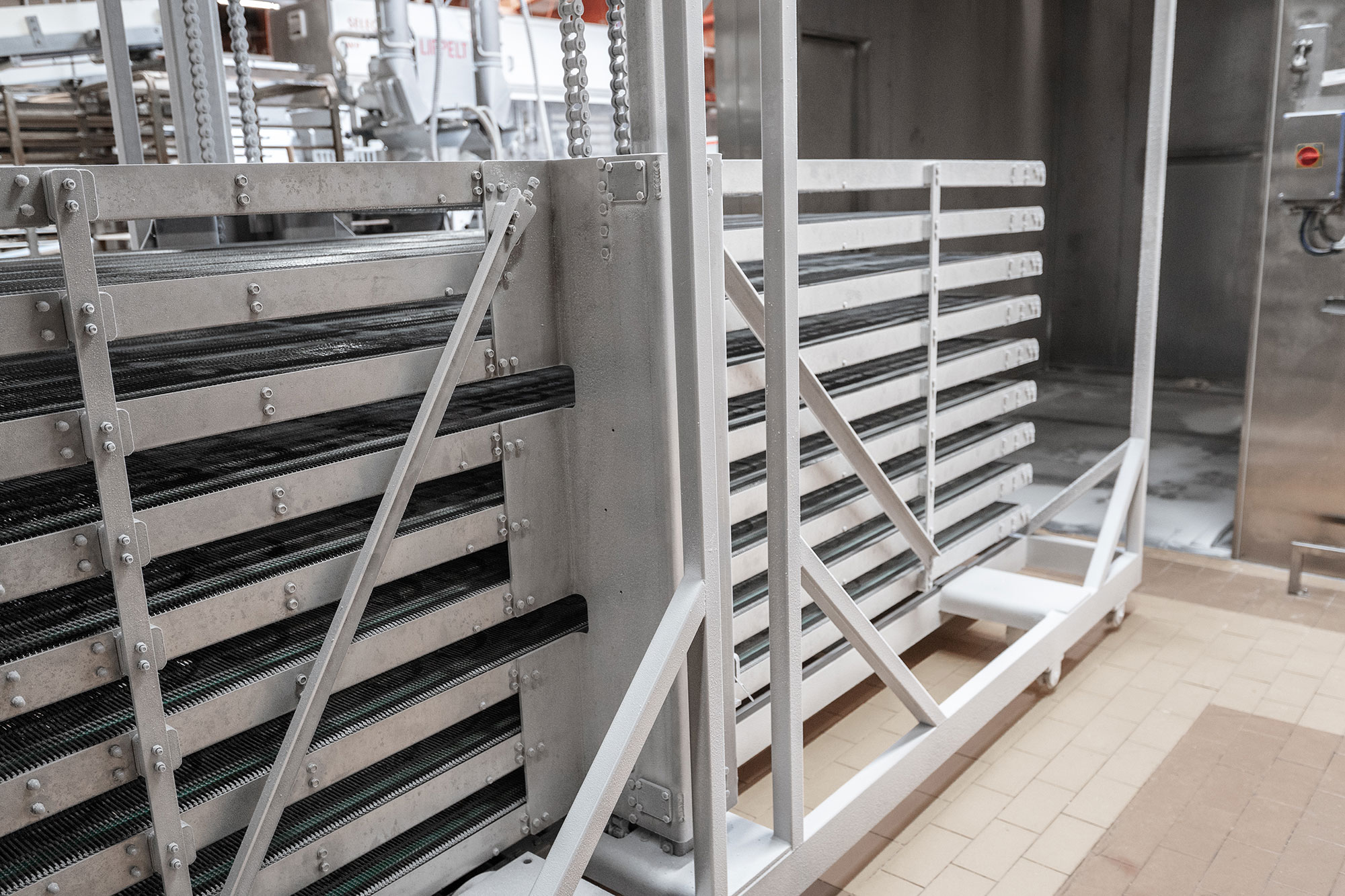 Das Innenleben kann zur Reinigung ausgefahren werden Das Innenleben kann zur Reinigung ausgefahren werden