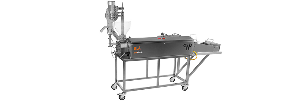 Durchlauffritteuse DLA 150-600 – Für untergetauchtes Frittieren von Backwaren aller Art - Die automatische Durchlaufanlage (DLA) für untergetauchtes Frittieren von Backwaren aller Art. Durchlauffritteuse DLA 150-600 – Für untergetauchtes Frittieren von Backwaren aller Art